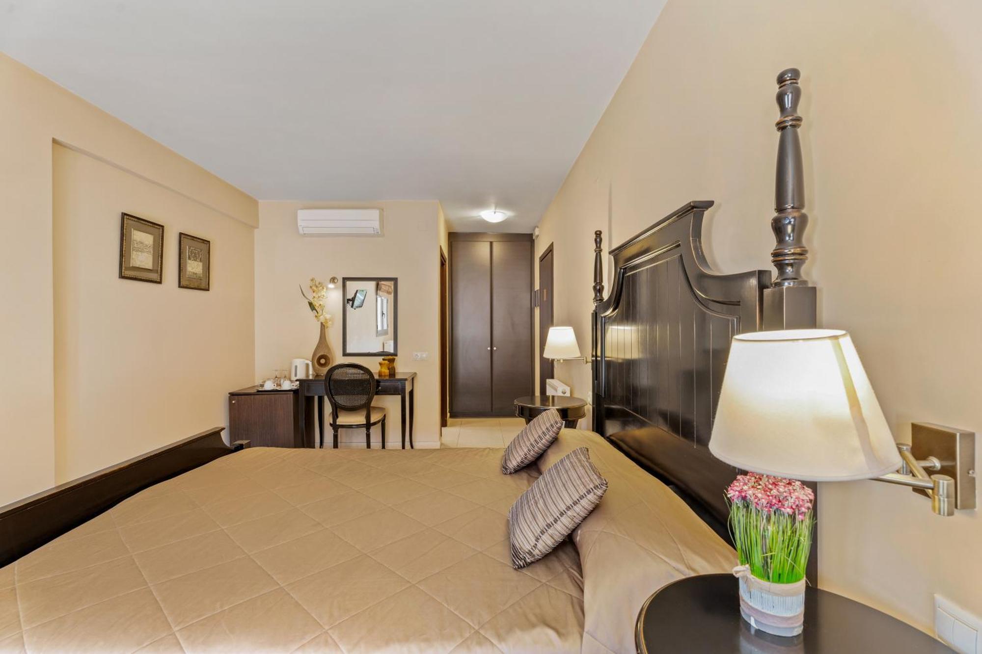 Aerinon Guesthouse Нафплион Экстерьер фото